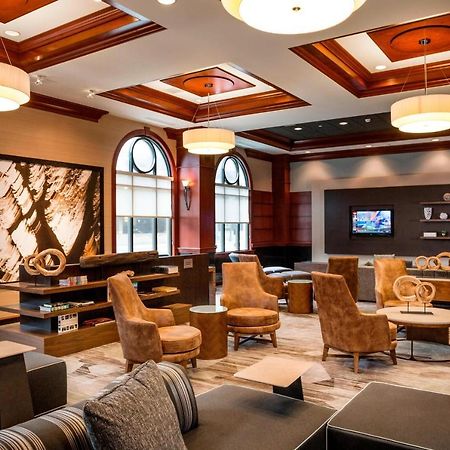 Courtyard By Marriott Norfolk Downtown Hotel Bagian luar foto