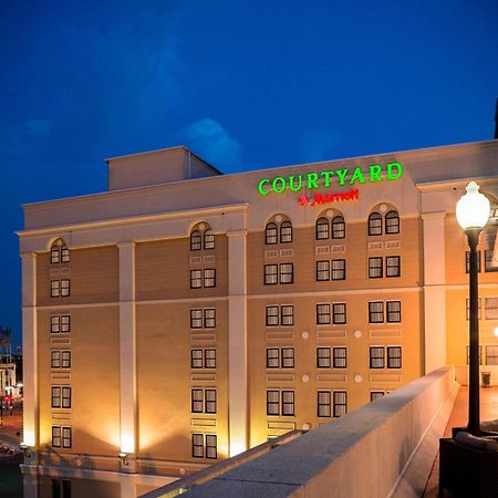 Courtyard By Marriott Norfolk Downtown Hotel Bagian luar foto