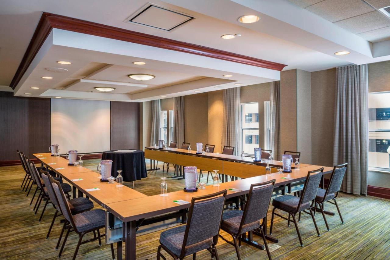 Courtyard By Marriott Norfolk Downtown Hotel Bagian luar foto