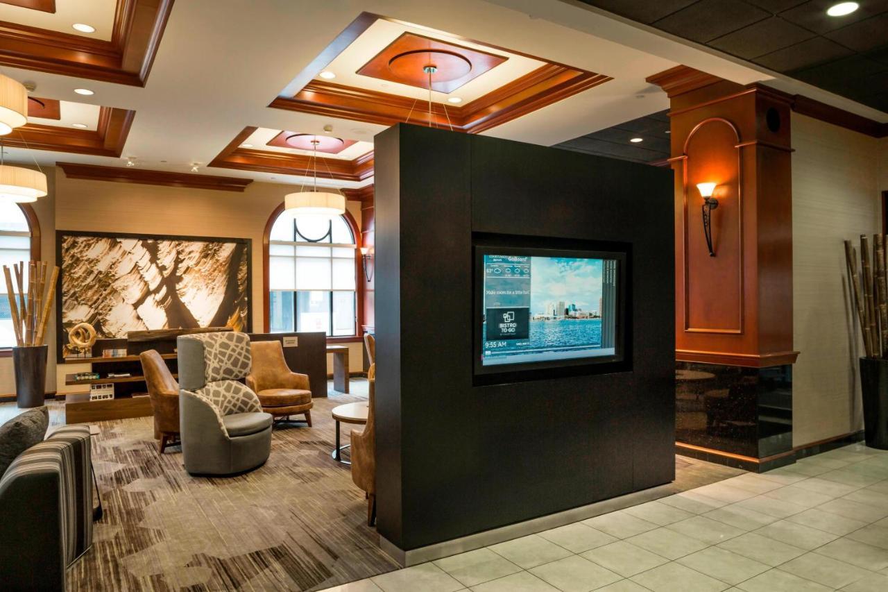 Courtyard By Marriott Norfolk Downtown Hotel Bagian luar foto