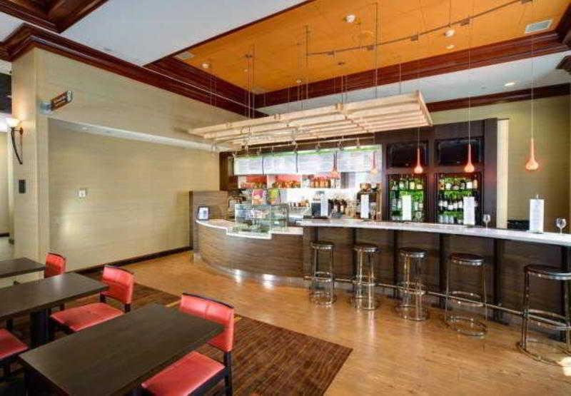 Courtyard By Marriott Norfolk Downtown Hotel Bagian luar foto
