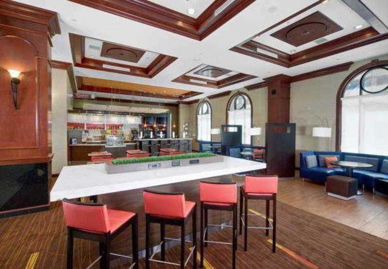 Courtyard By Marriott Norfolk Downtown Hotel Bagian luar foto