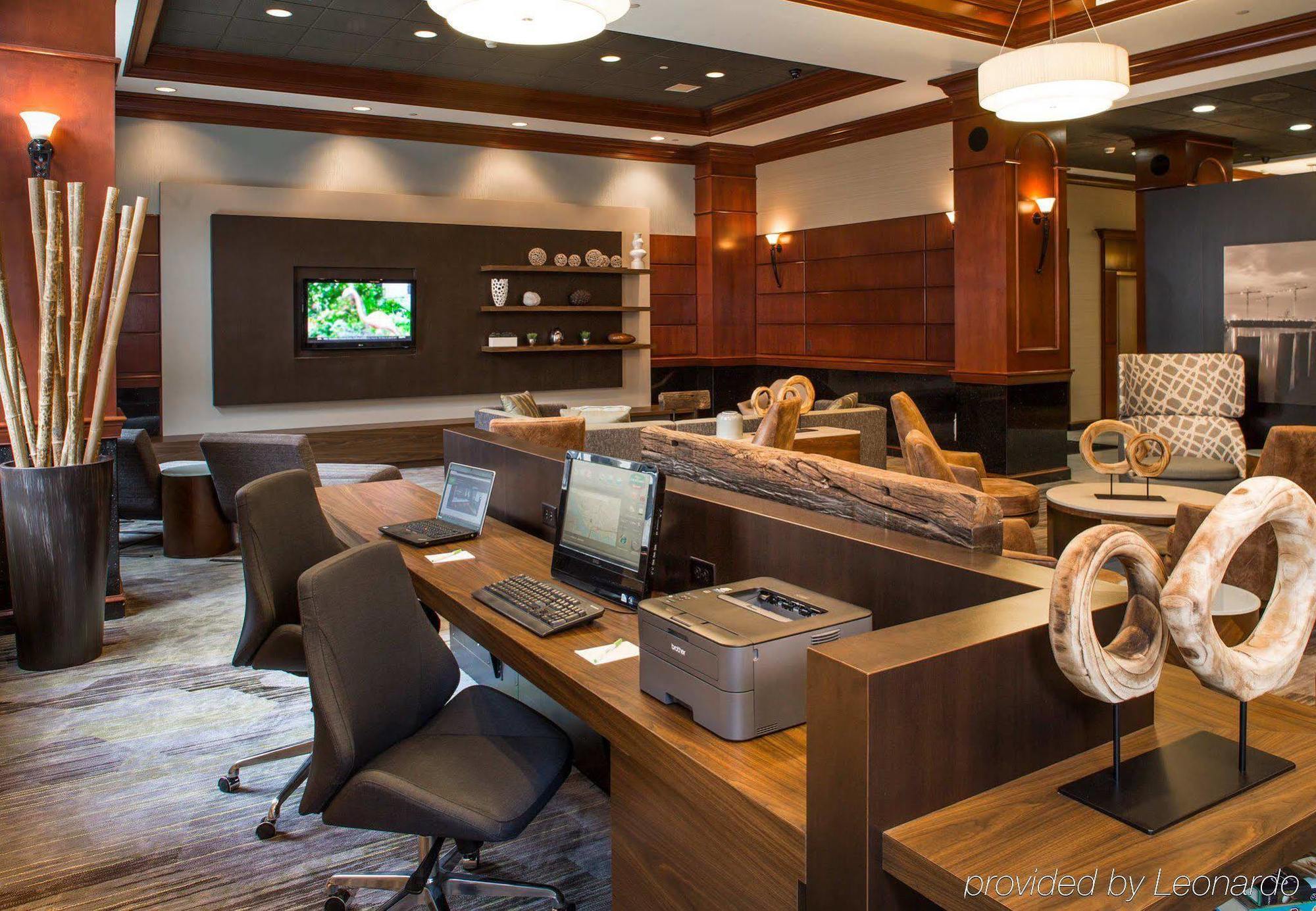 Courtyard By Marriott Norfolk Downtown Hotel Bagian luar foto