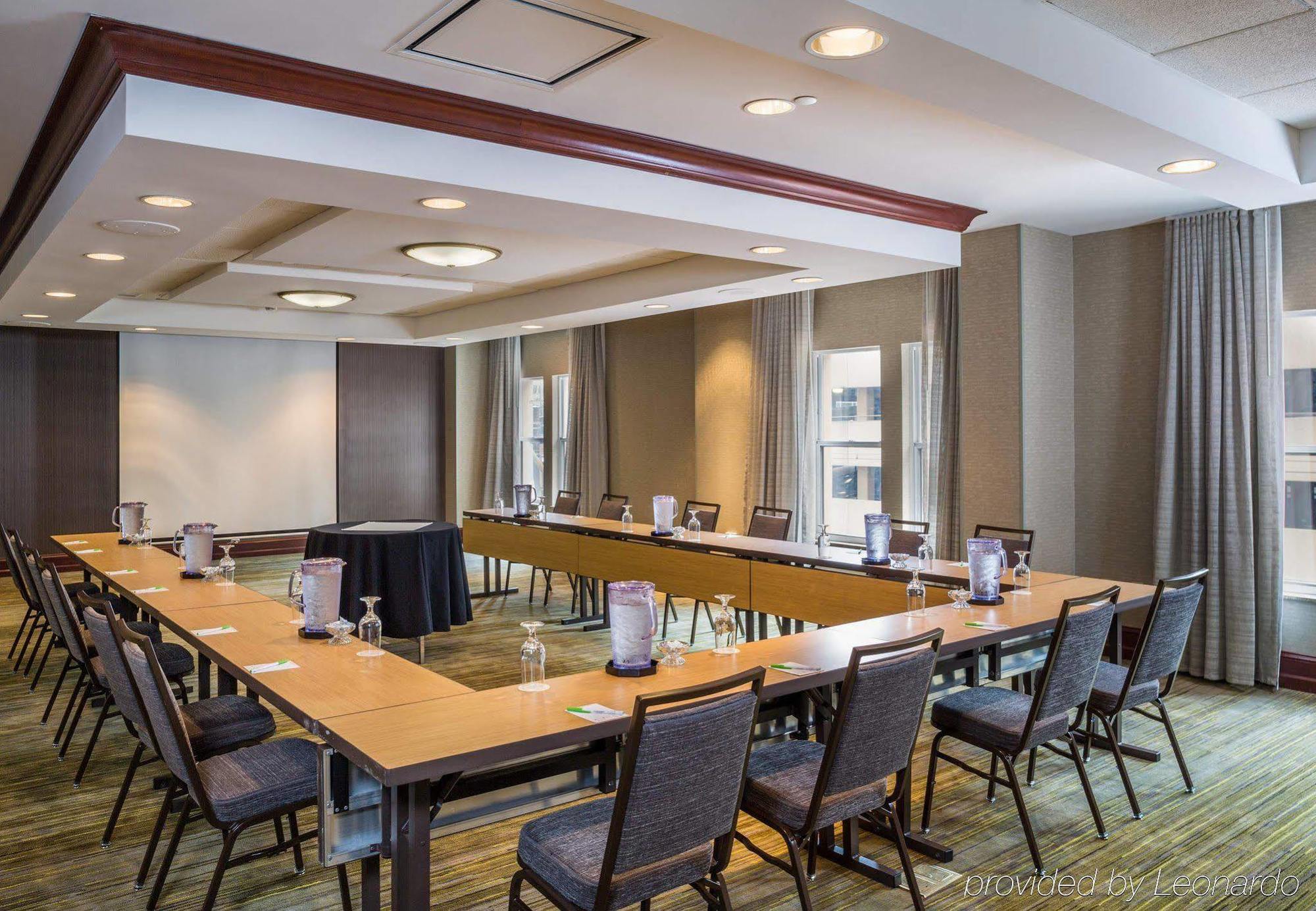 Courtyard By Marriott Norfolk Downtown Hotel Bagian luar foto