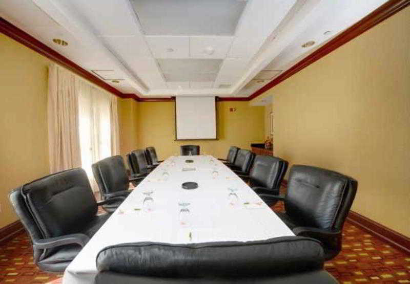 Courtyard By Marriott Norfolk Downtown Hotel Bagian luar foto